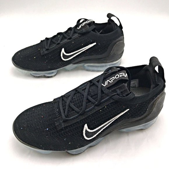 Nike Air Vapormax 2021 FK Flyknit Black Silver White DC4112-002 Womens S… - Picture 6 of 7